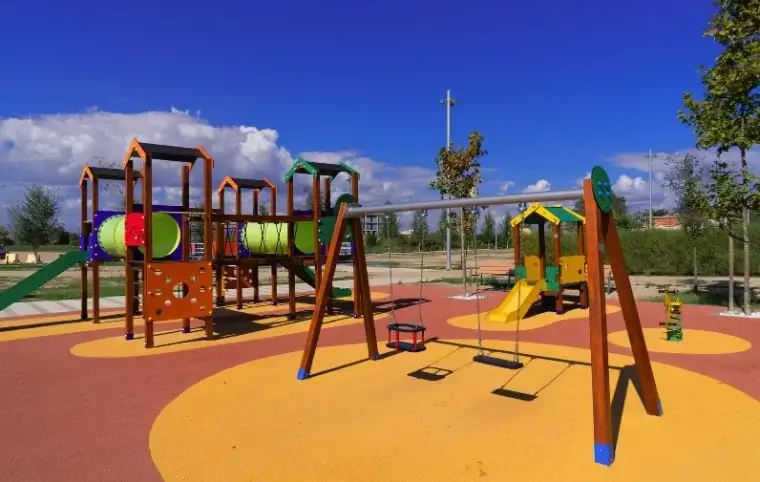 Santiago Skymont Charholi Key Highlights Image